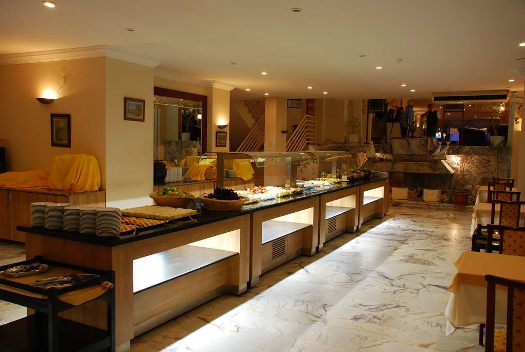 Tuntas Beach Hotel Altinkum Ντιντίμ Εστιατόριο φωτογραφία